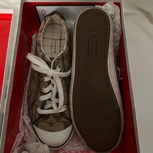 Coach shoes